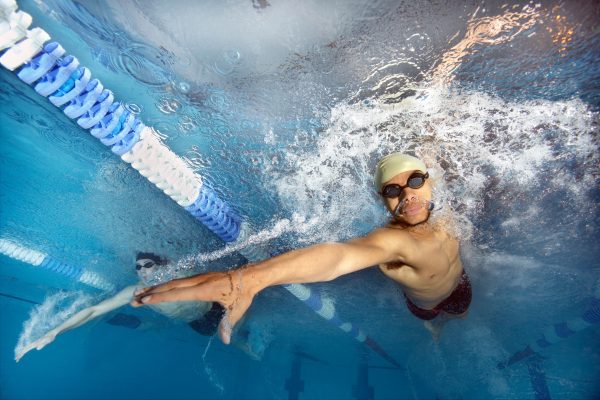 Découvrez les avantages de l’abri ultra bas de piscine